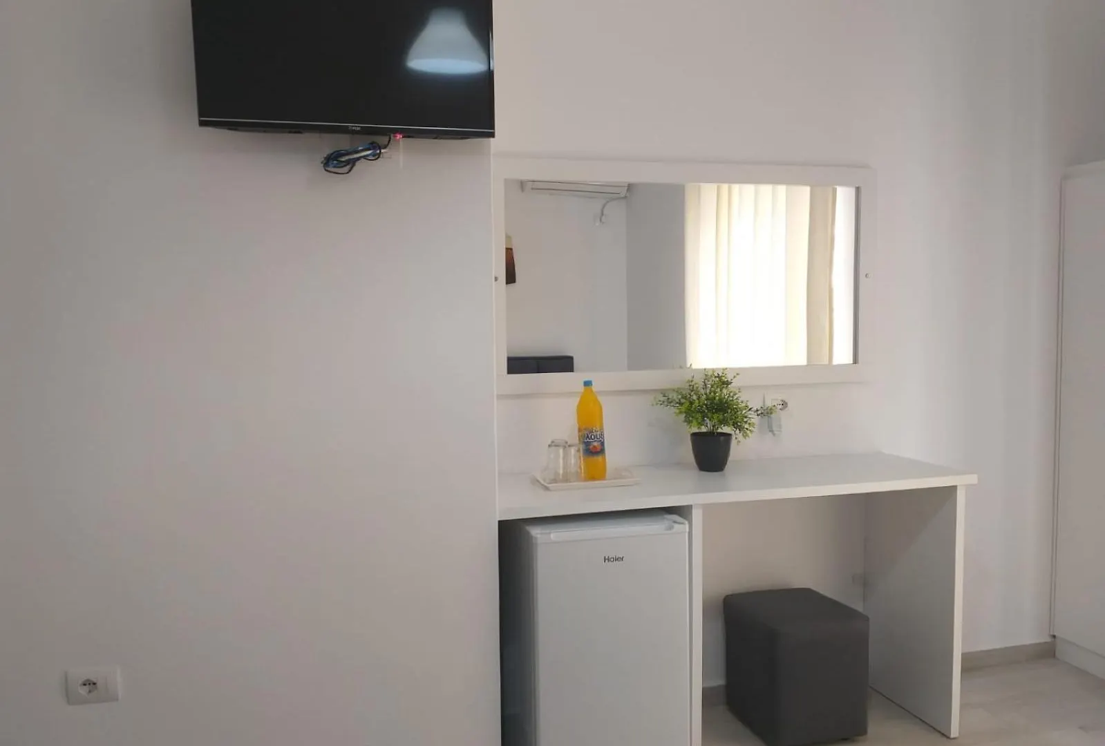 Deka-X Rooms Sarande