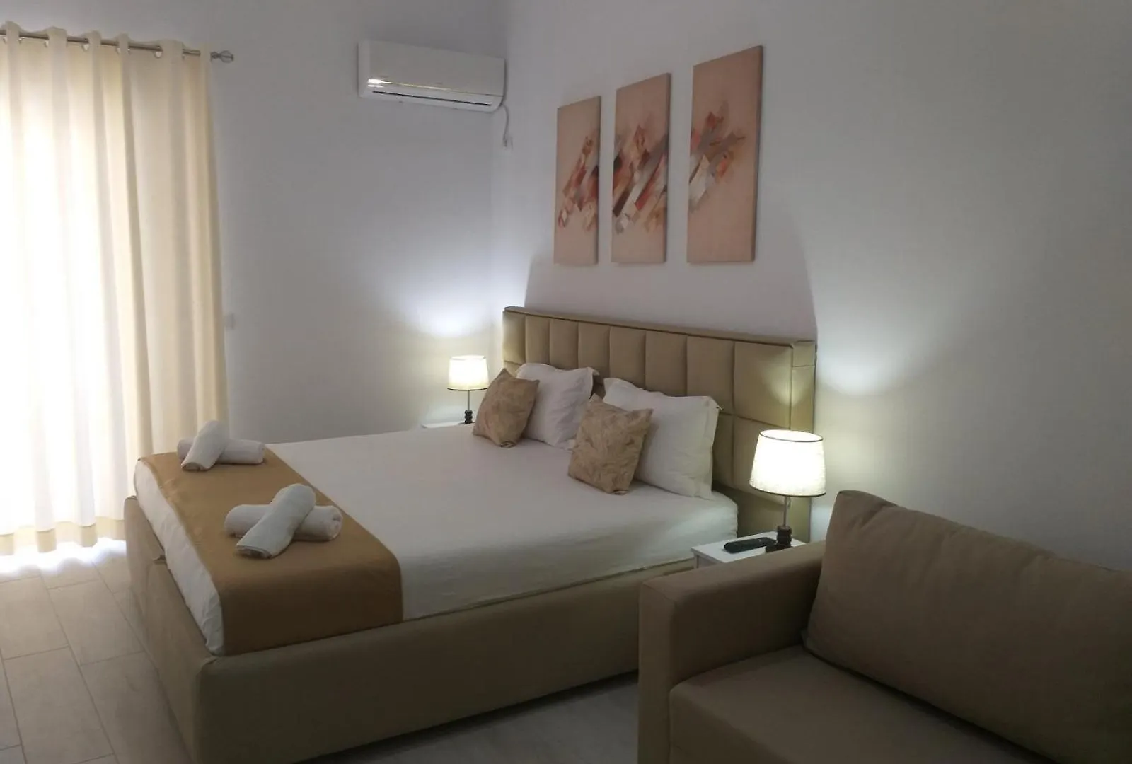 Hotel Deka-X Rooms Sarande
