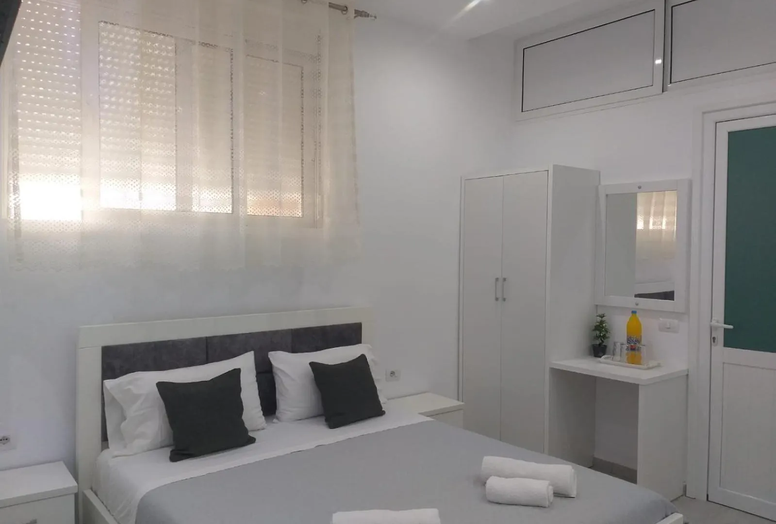 Hotel Deka-X Rooms Sarande