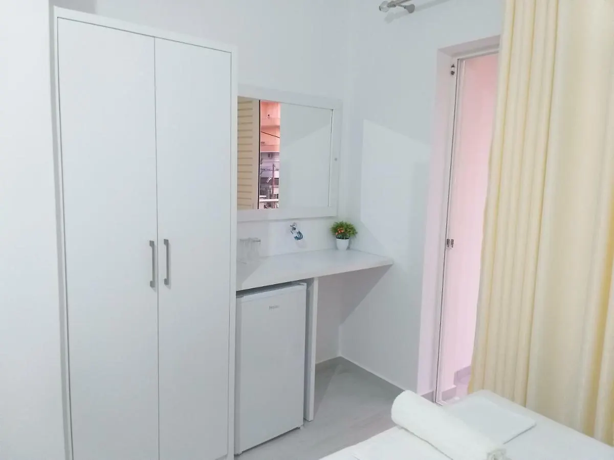 Hotel Deka-X Rooms Sarande